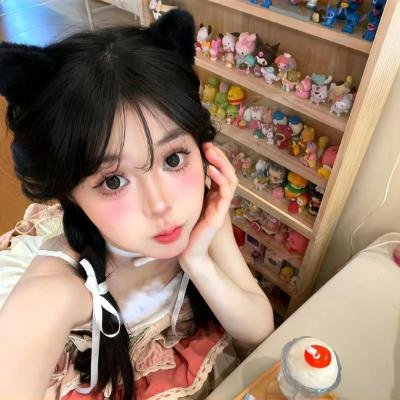姑娘， 望着我